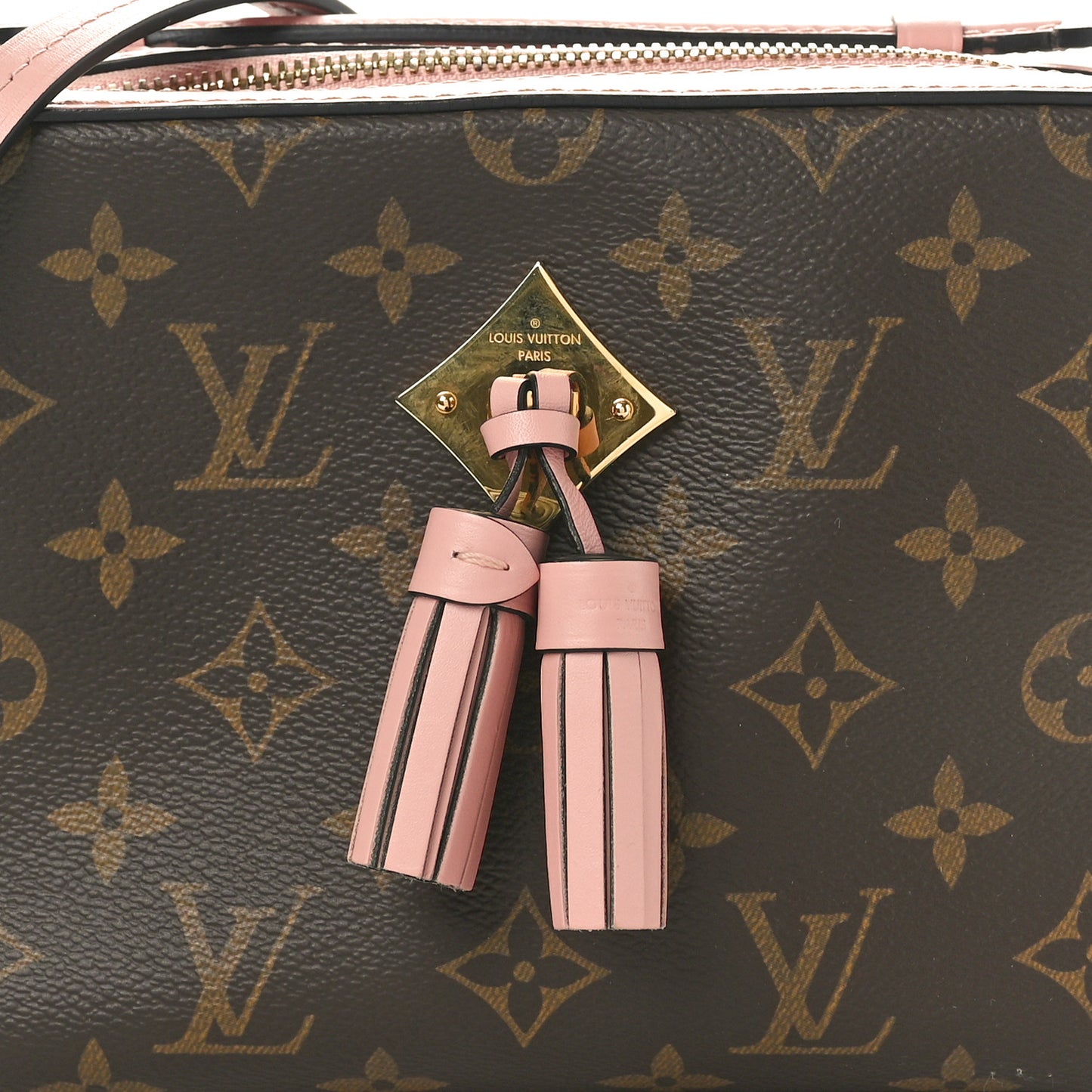 Monogram Saintonge Rose Poudre