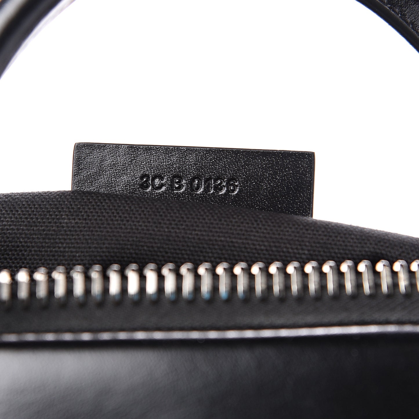 Shiny Lord Calfskin Medium Antigona Black