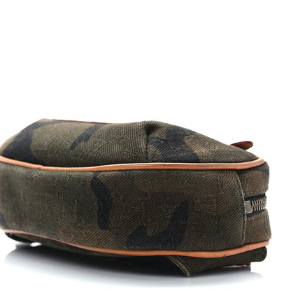 Louis Vuitton X SUPREME Canvas Camouflage Bumbag 8 of 11