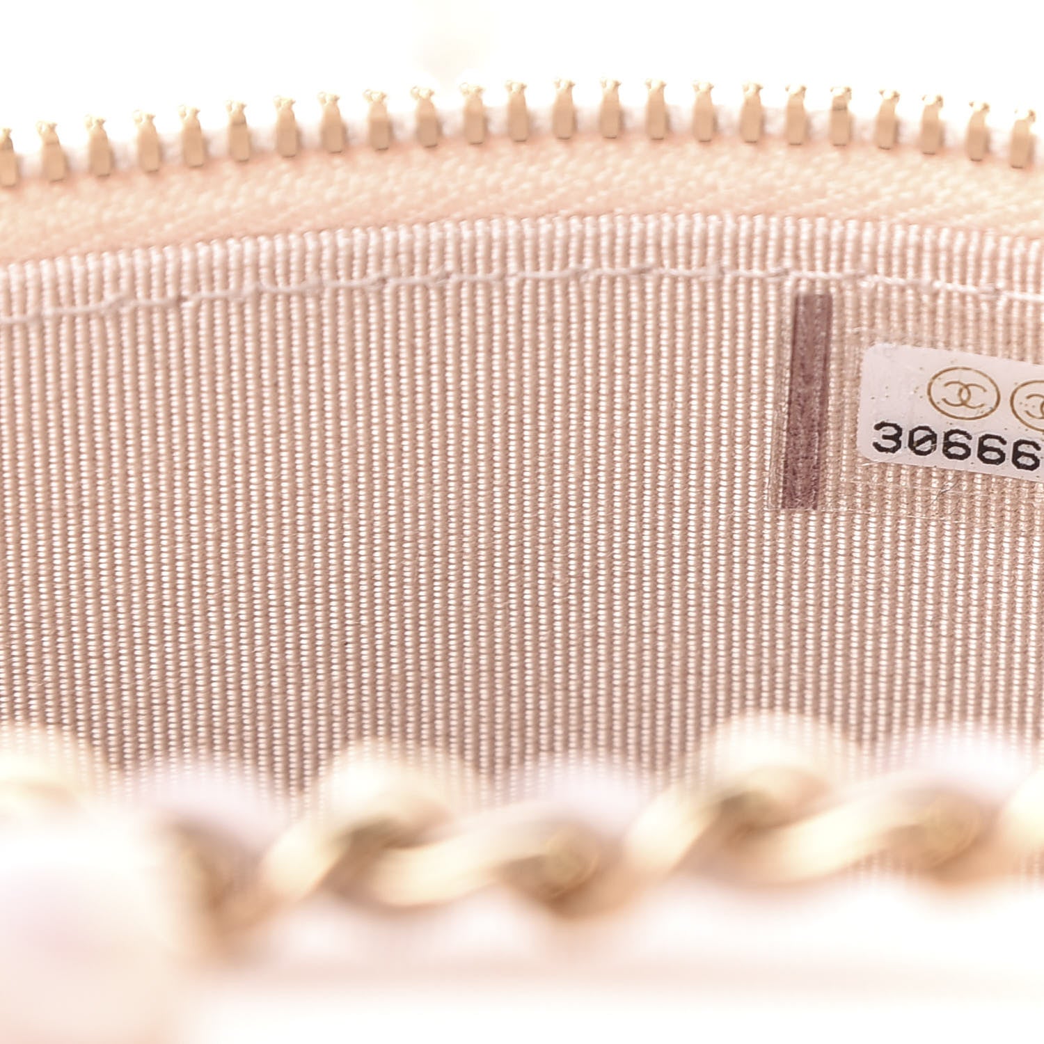 Chanel Caviar Quilted Small Vertical Coco Beauty Vanity Case With Chain Light Pink 7 of 12