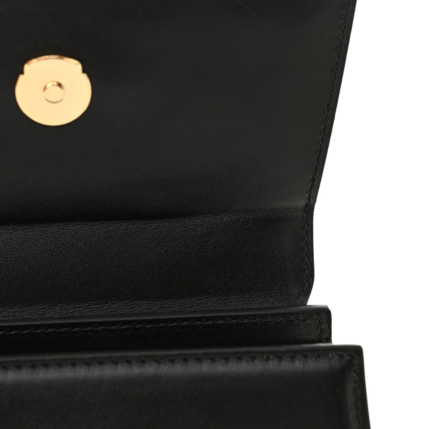 Smooth Calfskin Le Chiquito Moyen Black