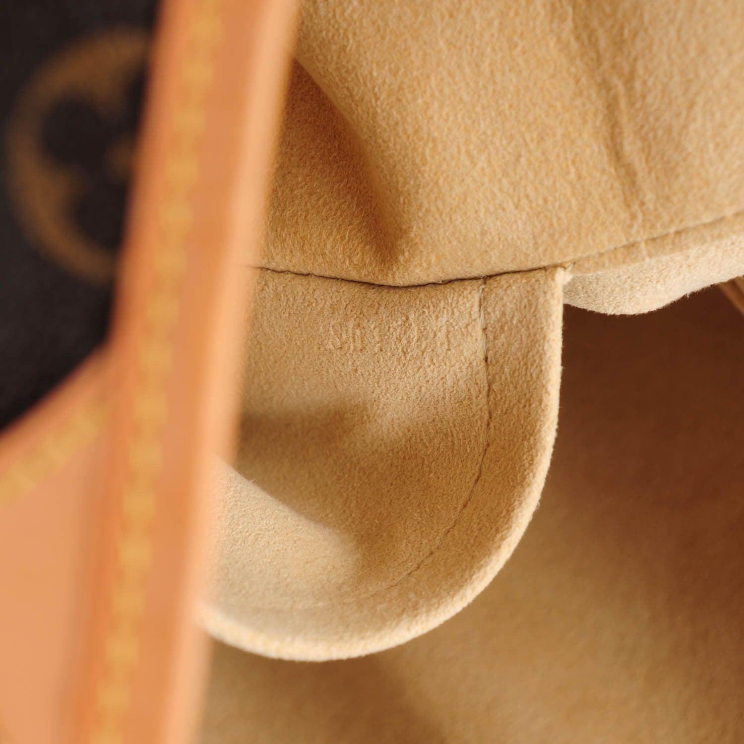 Louis Vuitton Monogram Galliera PM 7 of 7