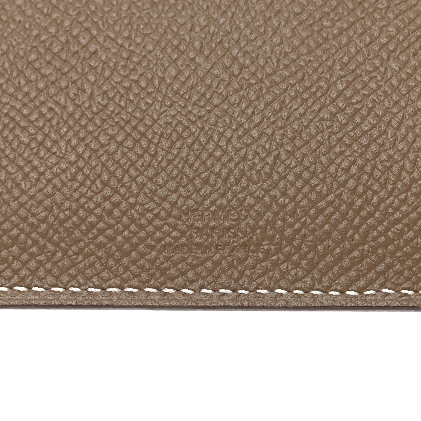 Epsom Tarmac PM Passport Holder Etoupe