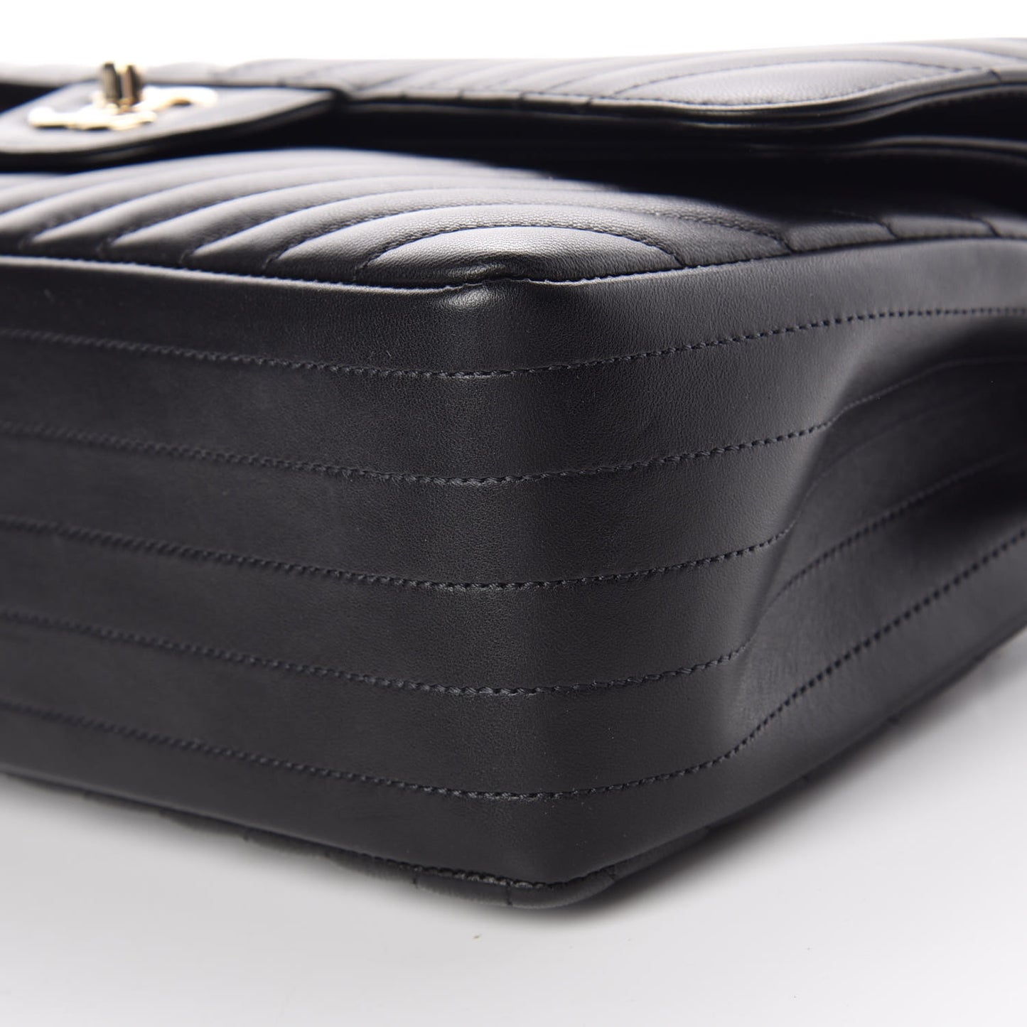 Lambskin Chevron Quilted Jumbo Double Flap Black