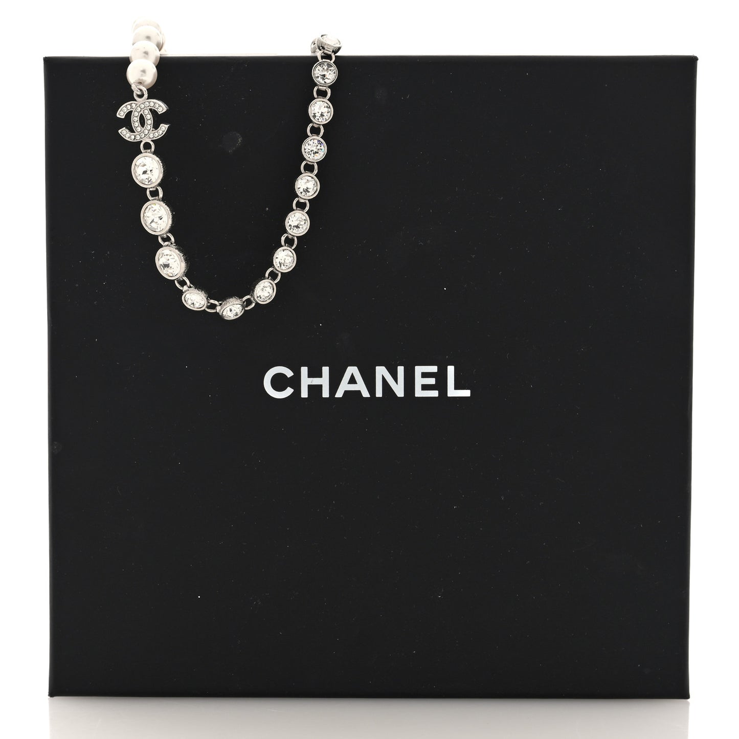 Pearl Crystal CC Choker Necklace Silver Pearly White