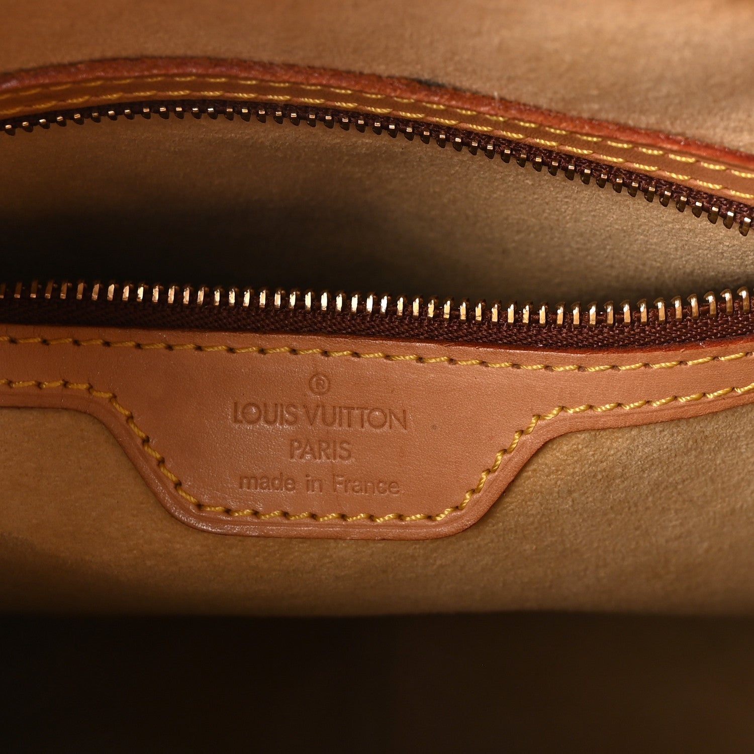 Louis Vuitton Monogram Looping GM 6 of 9