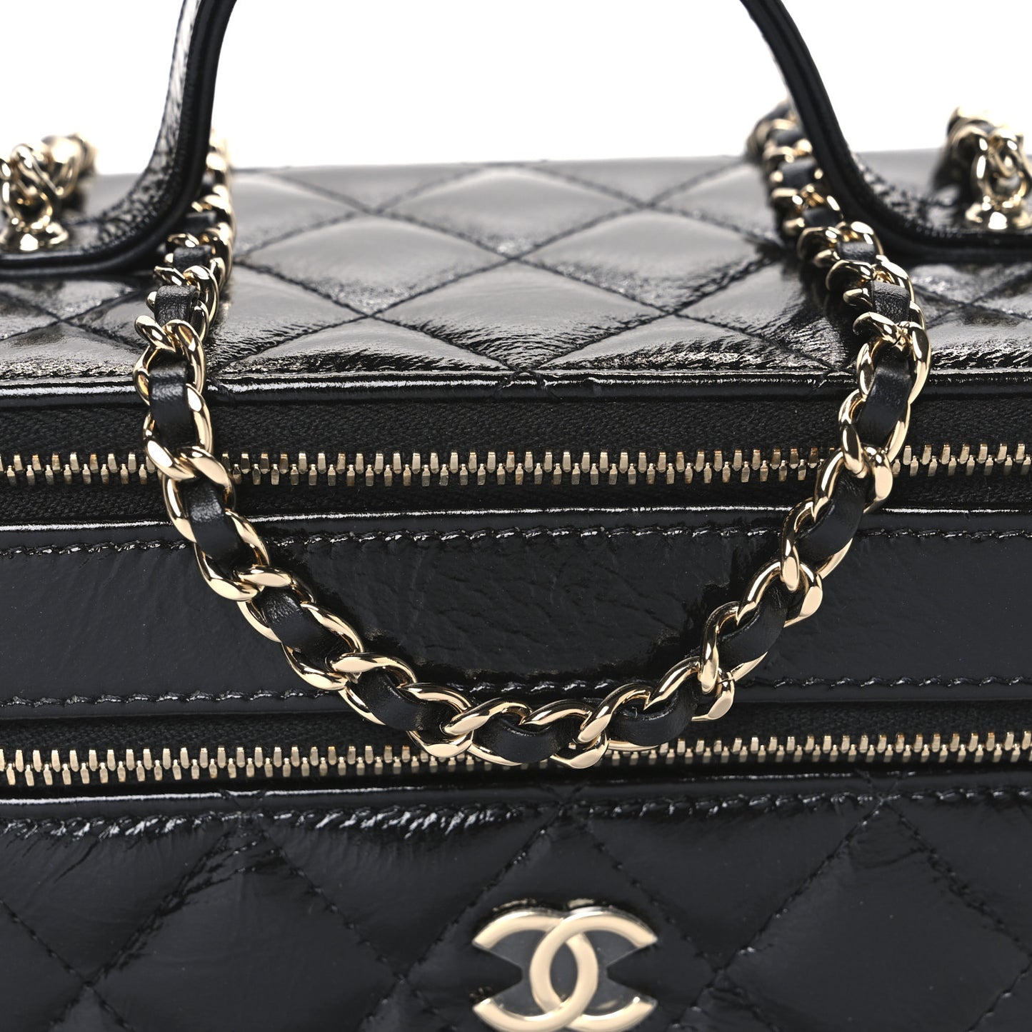 Shiny Lambskin Quilted Top Handle Vanity Case With Chain Black