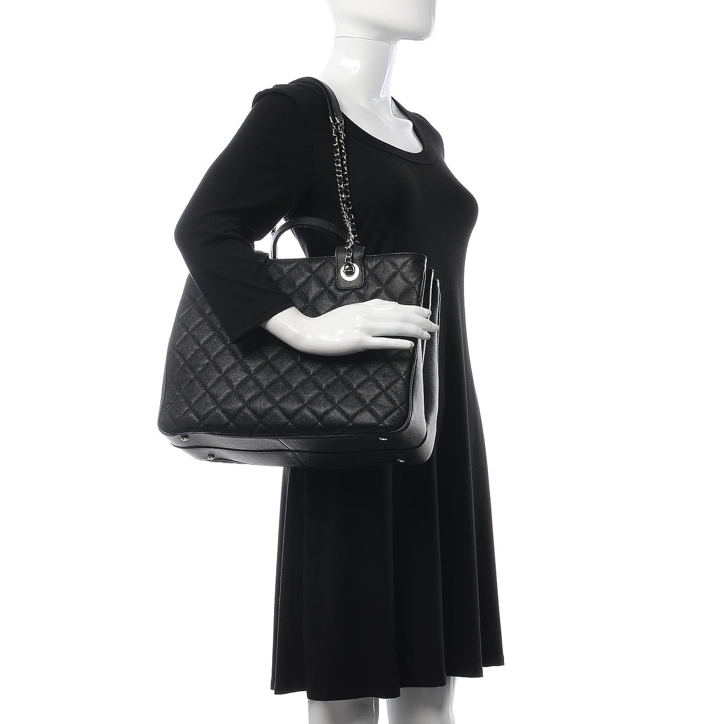Caviar Quilted Large Urban Companion Top Handle Shopping Tote Black