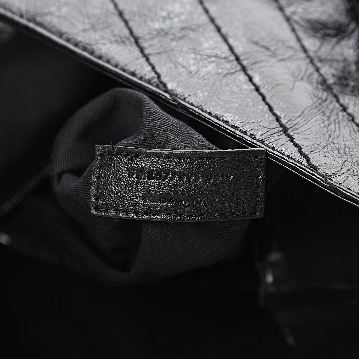 Saint Laurent Crinkled Calfskin Matelasse Monogram Niki Shoulder Bag Black 7 of 10