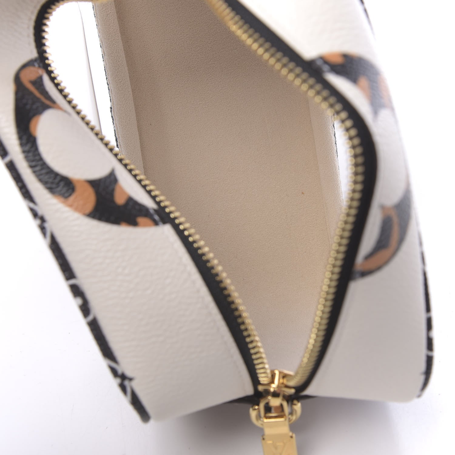 Louis Vuitton Monogram Giant Jungle Beach Pouch Ivory 5 of 11