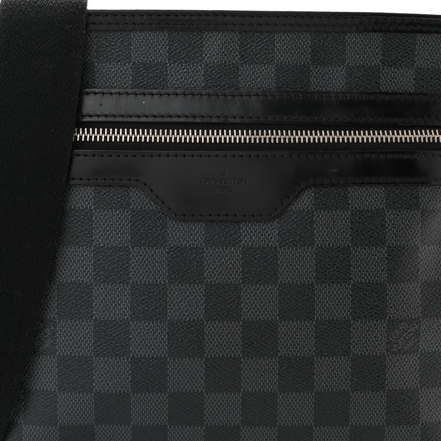 Louis Vuitton Damier Graphite Thomas 8 of 11