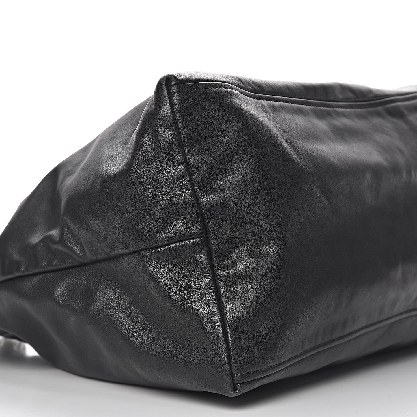 Soft Calf Chain Tote Black
