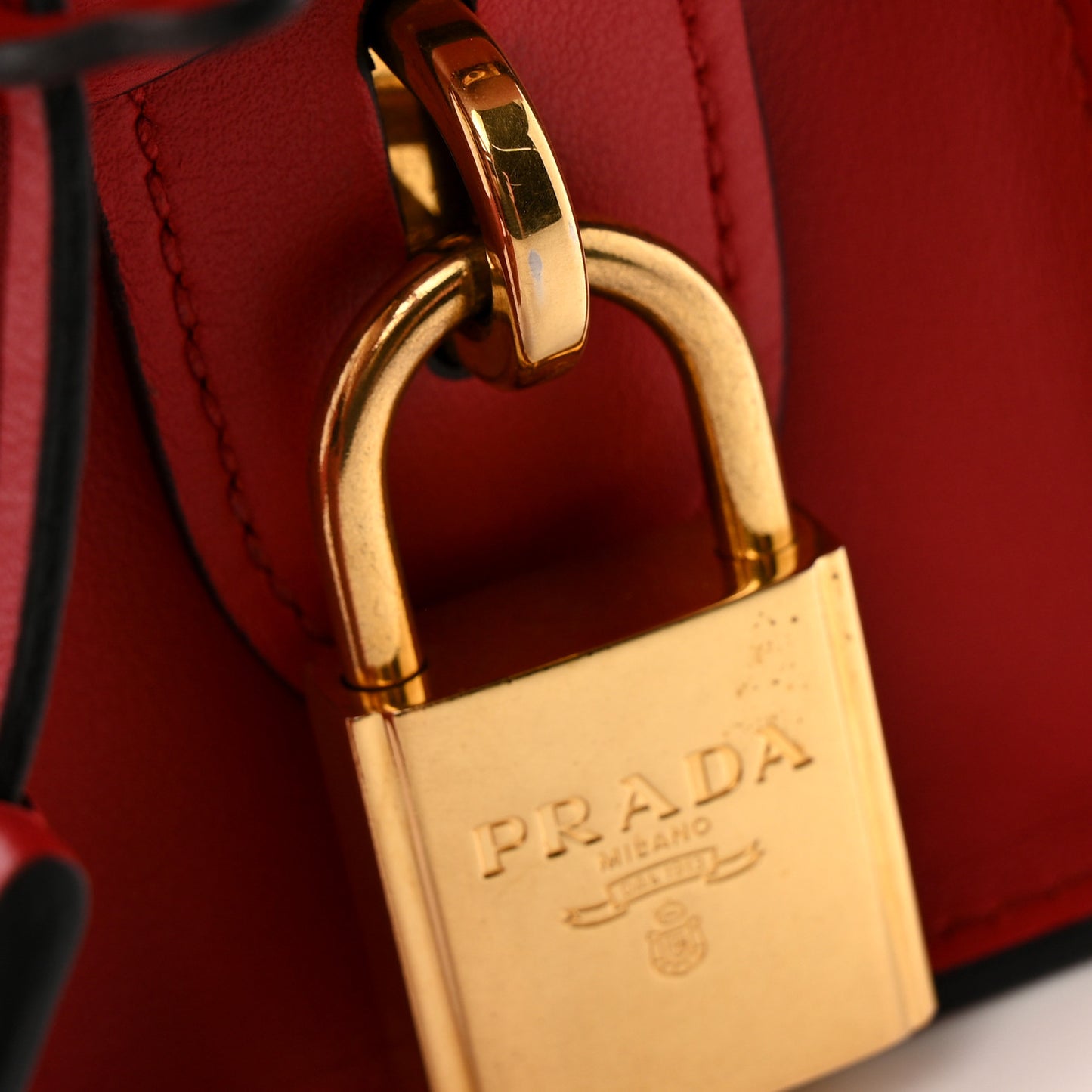 Saffiano City Calfskin Esplanade Crossbody Bag Rosso