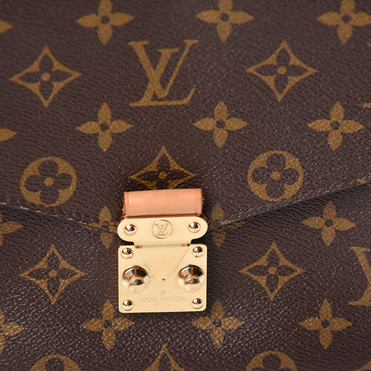 Louis Vuitton Monogram Pochette Metis 10 of 10