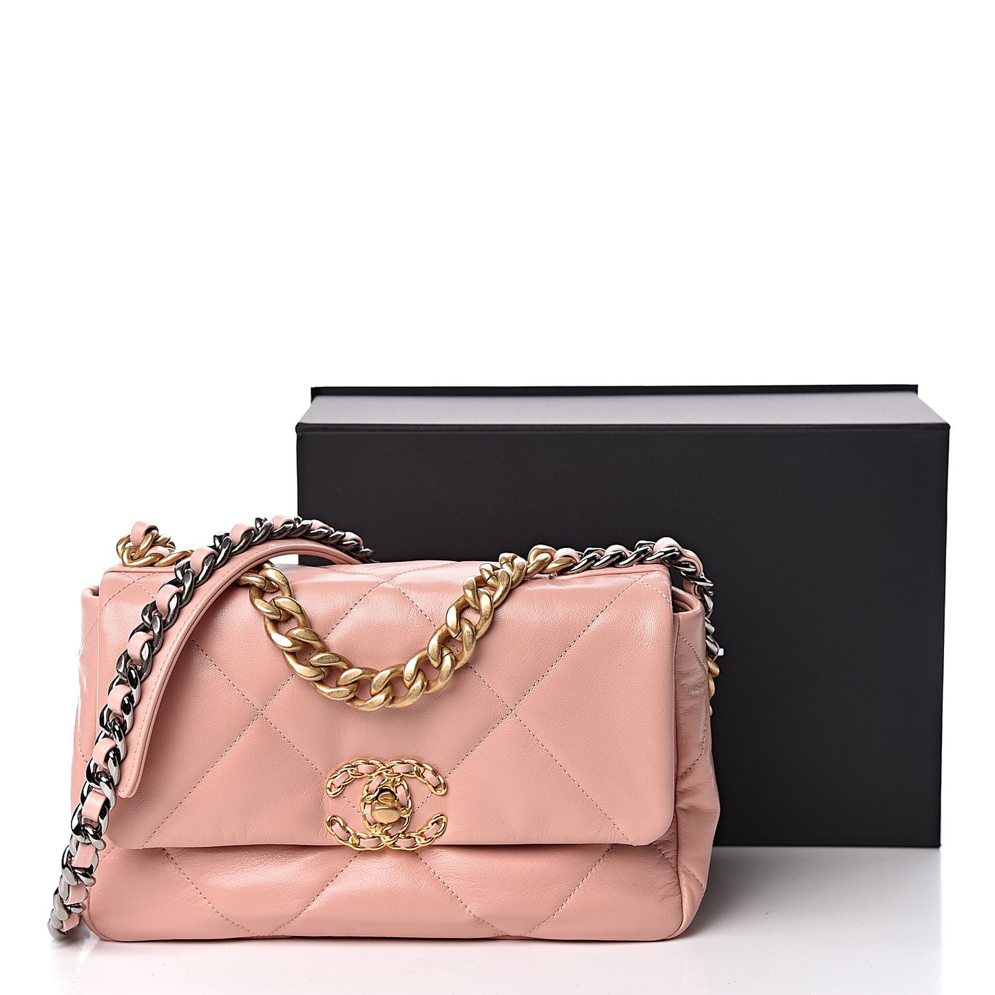 Lambskin Quilted Medium 19 Flap Light Pink