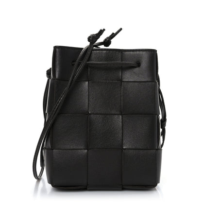 Bottega Veneta Nappa Maxi Intrecciato Cassette Bucket Bag Fondant 1 of 10