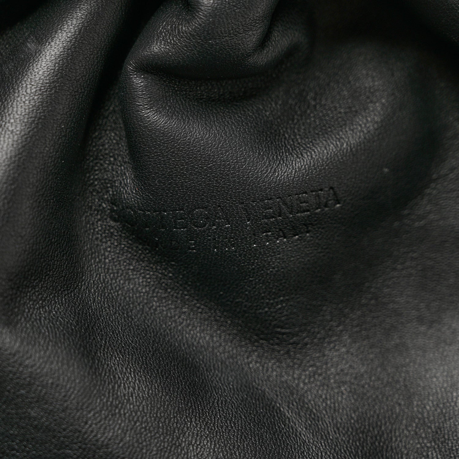 Bottega Veneta Nappa Maxi Intreccio The Pouch Oversized Clutch Black 5 of 7