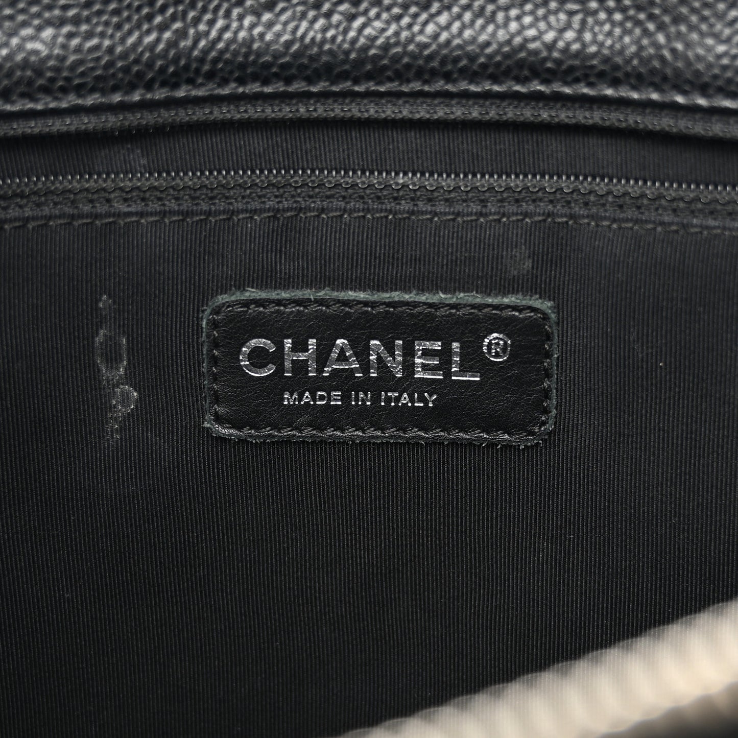 Caviar Quilted Grand Shopping Tote GST Black