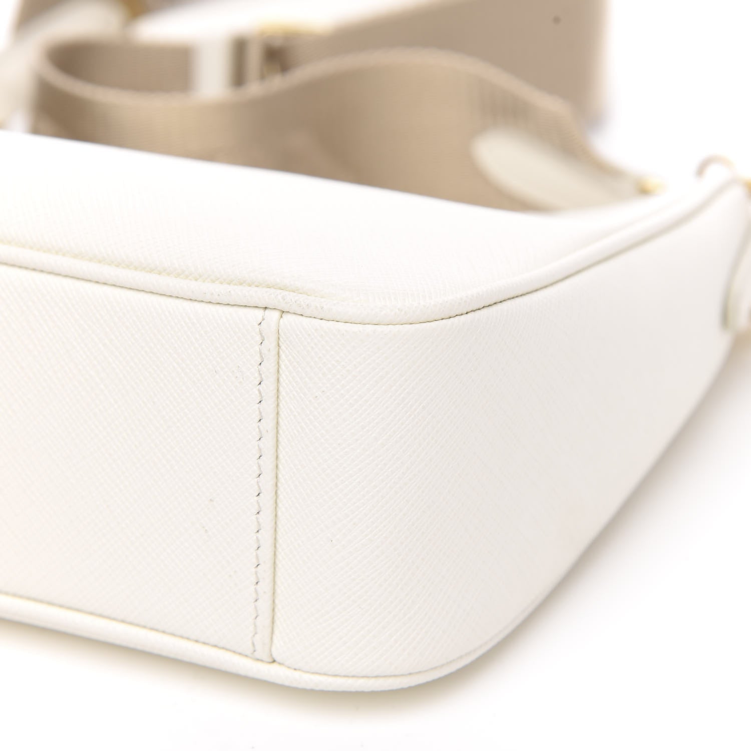 Prada Saffiano Re-Edition 2005 Shoulder Bag White 11 of 11