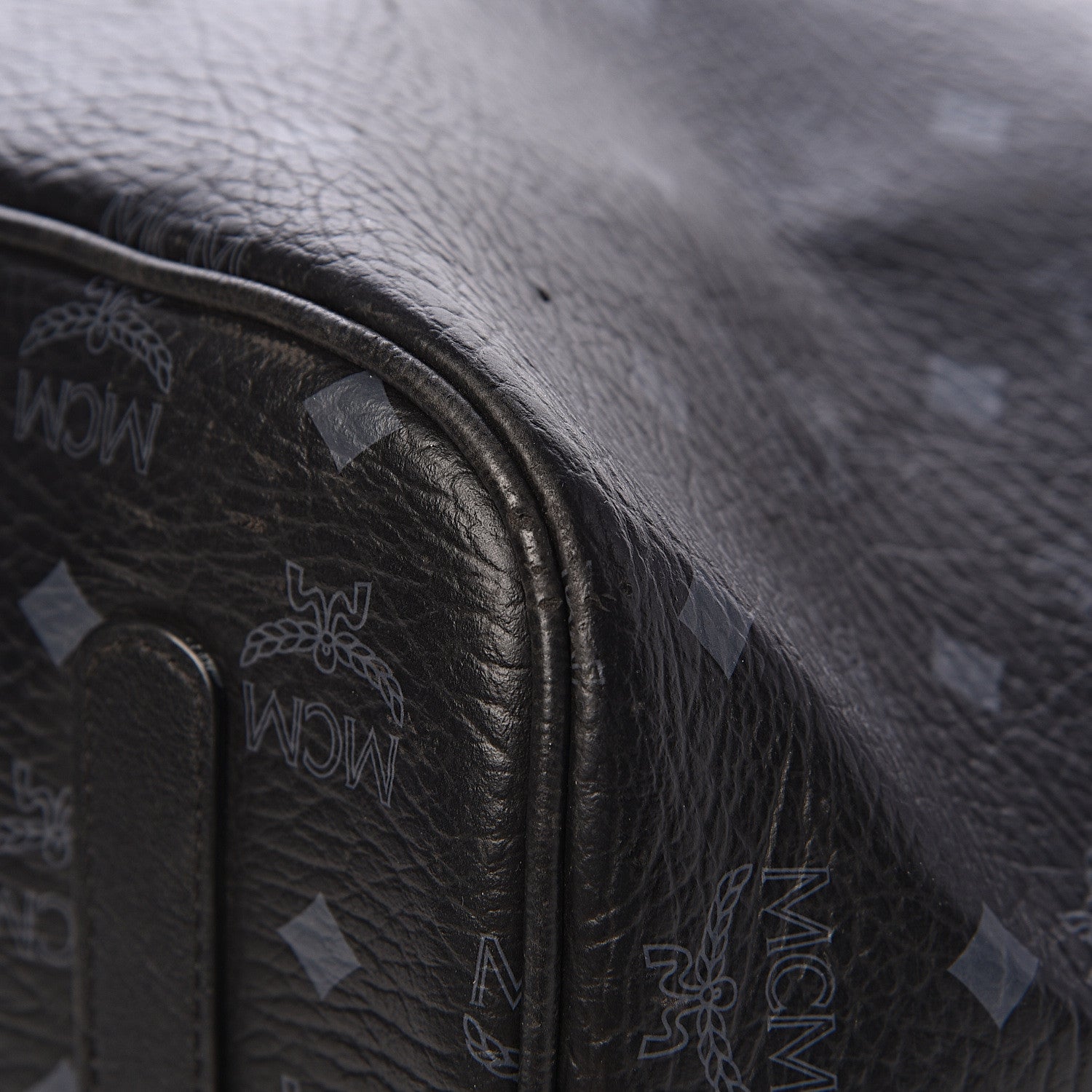 MCM Visetos Large Liz Reversible Shopper Tote Black 15 of 19