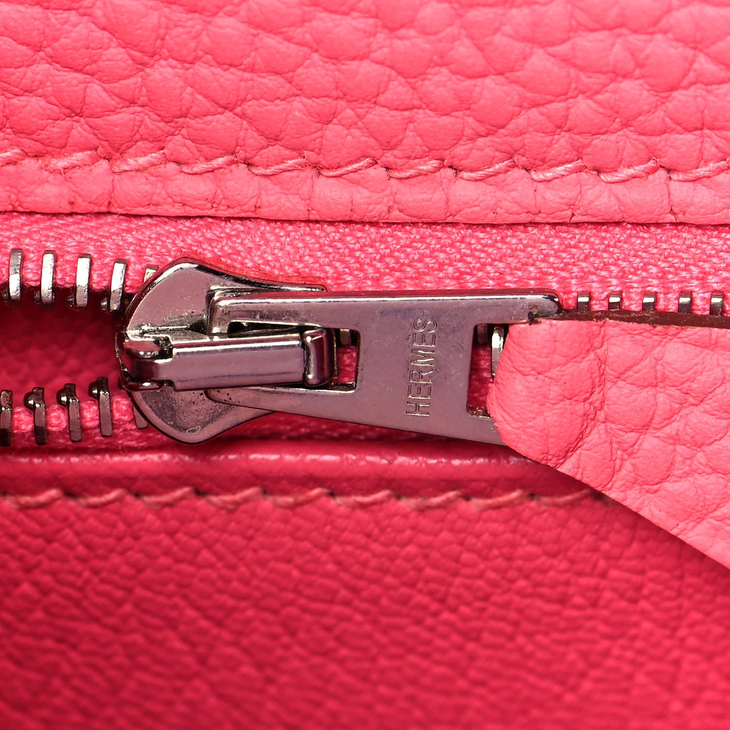 Togo Kelly Retourne 35 Rose Lipstick