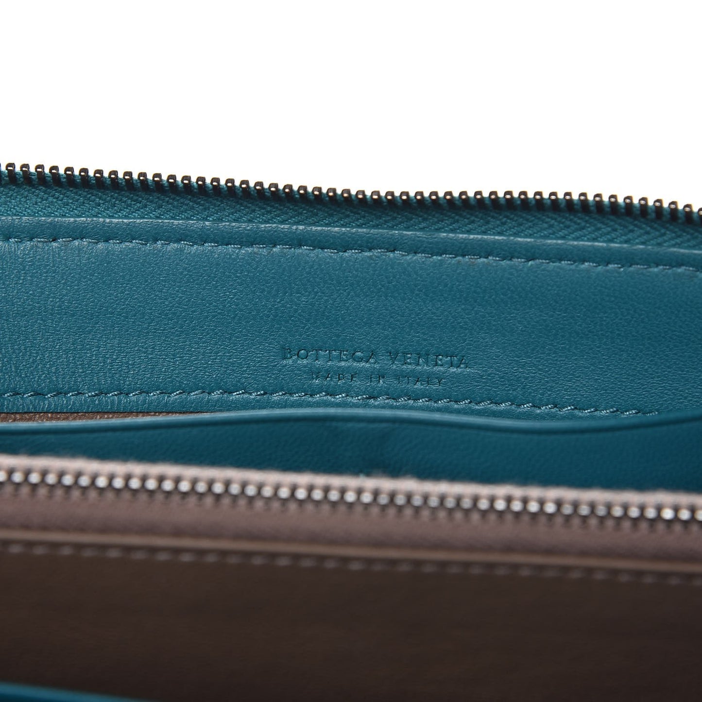 Nappa Intrecciato Wristlet Zip Wallet Canard