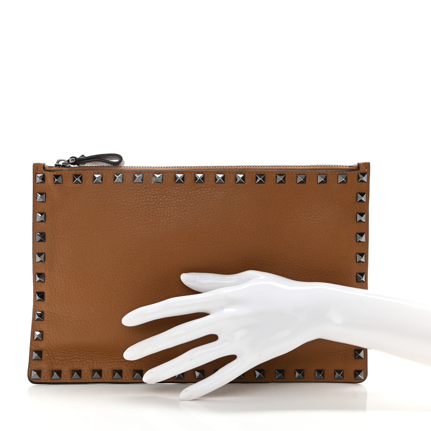 Valentino Garavani Pebbled Calfskin Large Rockstud Zip Pouch Camel 2 of 6