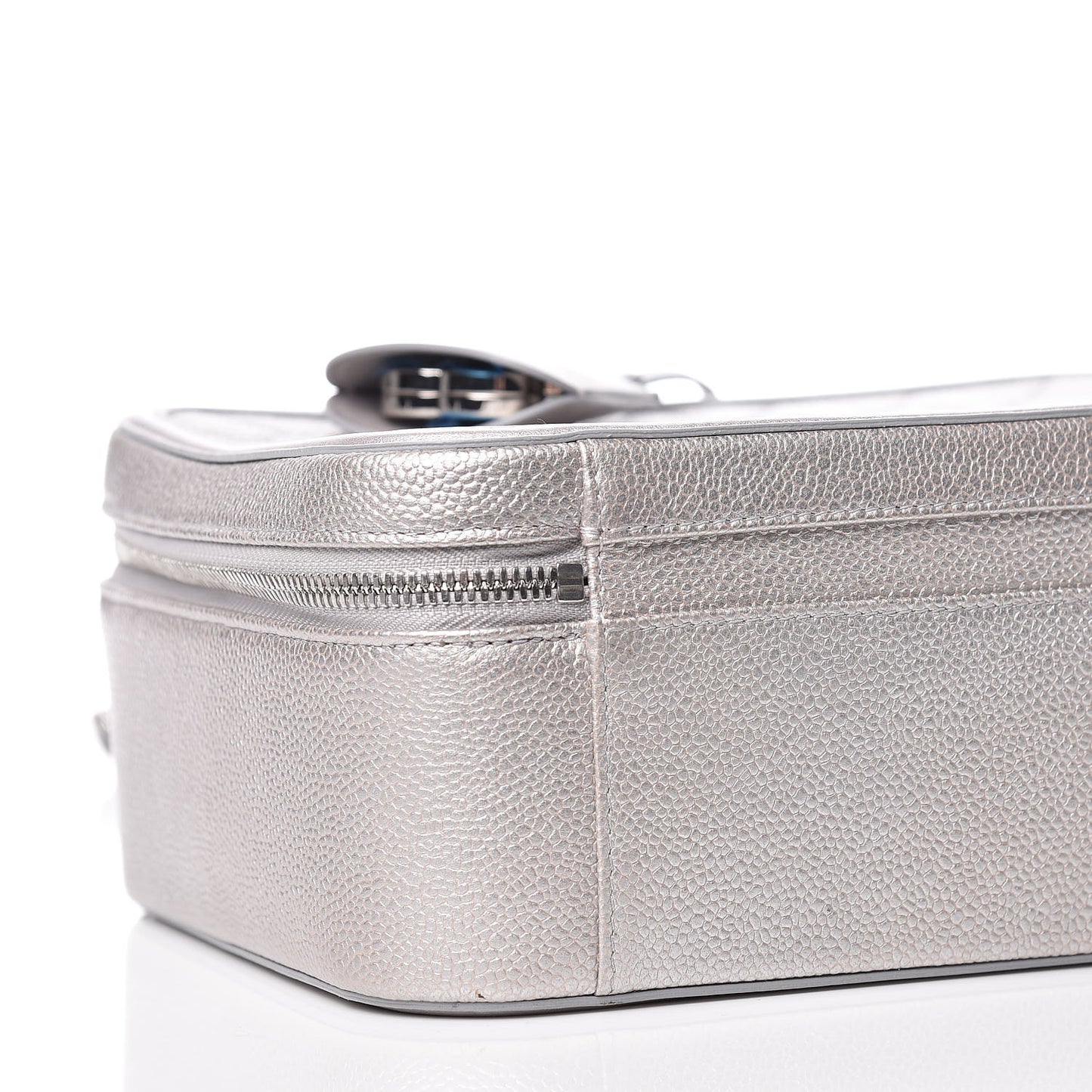 Metallic Caviar Quilted Large CC Filigree Vanity Case Silver
