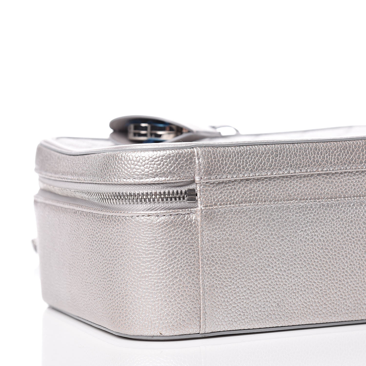 Chanel Metallic Caviar Quilted Large CC Filigree Vanity Case Silver 10 of 14