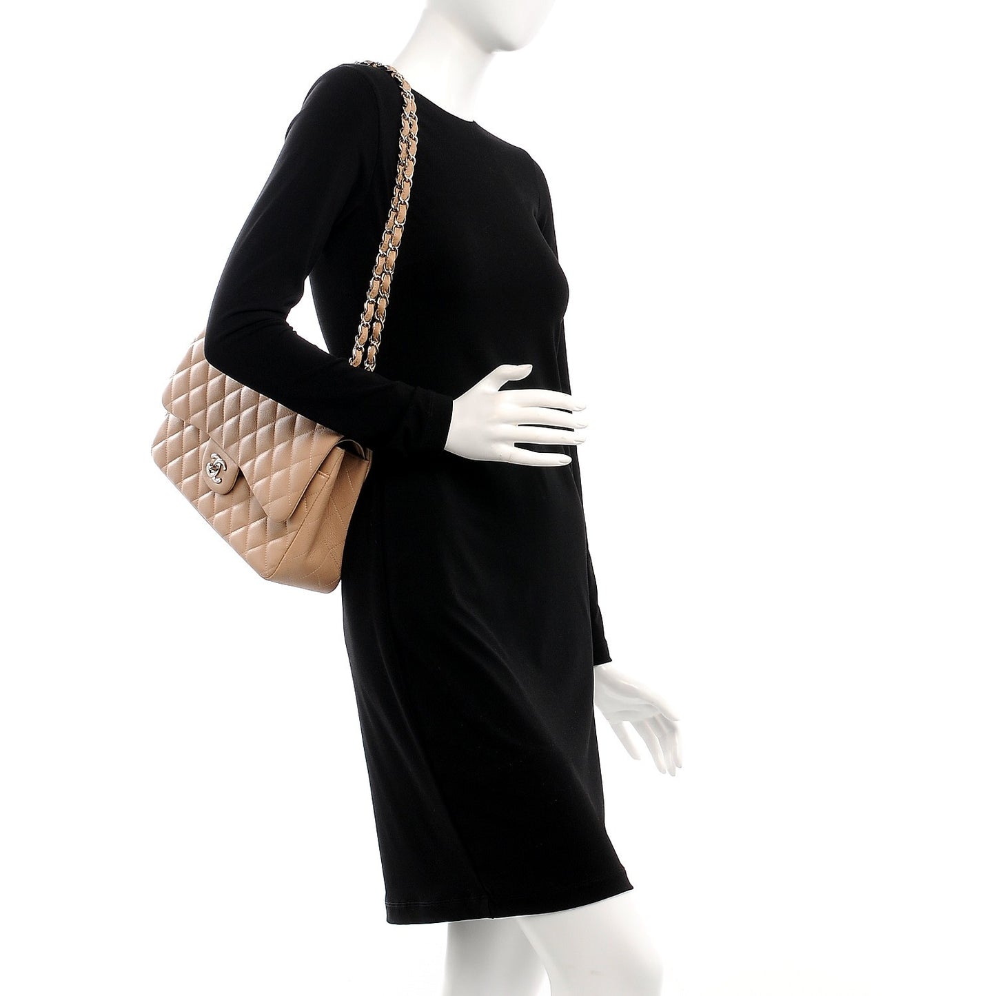 Caviar Quilted Jumbo Double Flap Beige Clair