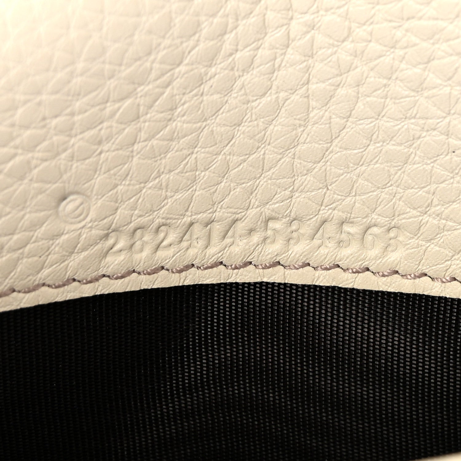 Gucci Pebbled Calfskin Large Soho Continental Wallet Off White 7 of 8