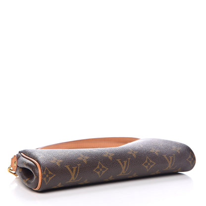 Louis Vuitton Monogram Eva Clutch 4 of 10