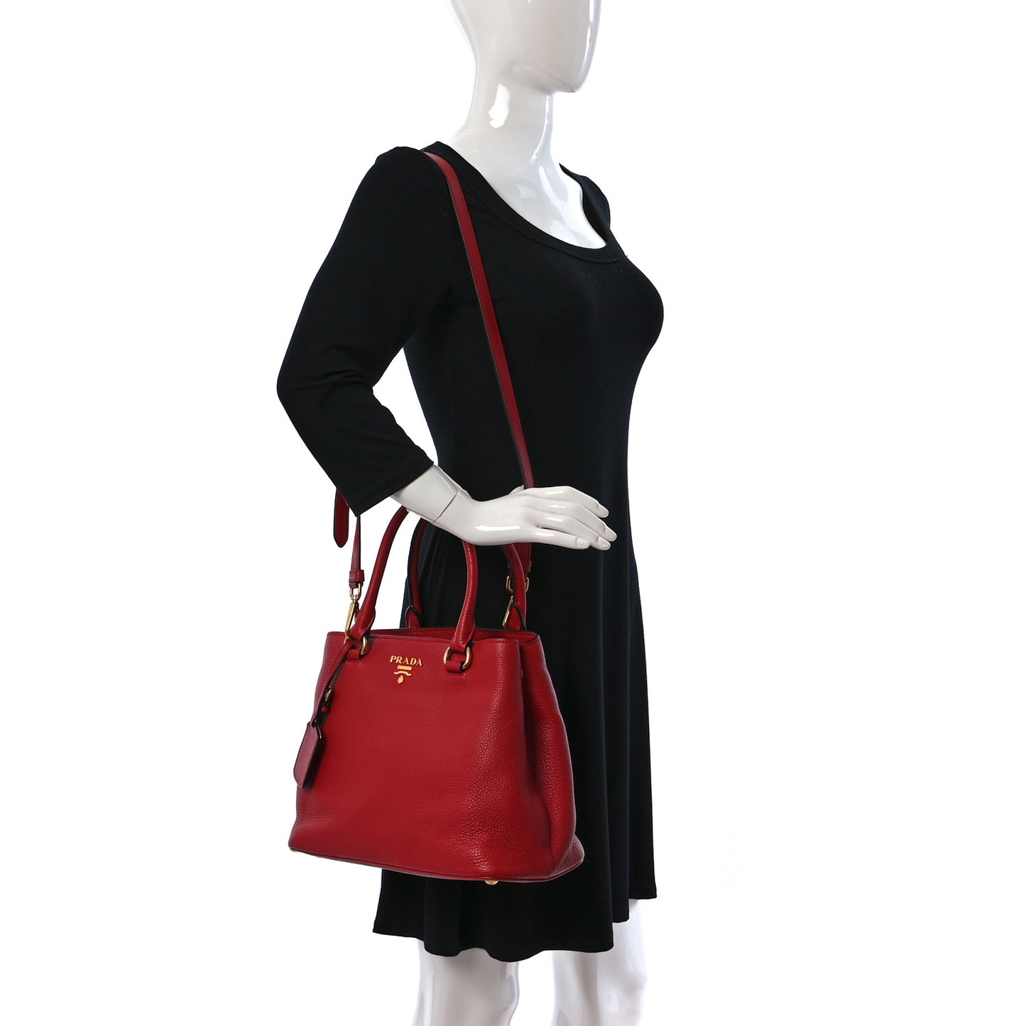 Vitello Daino Shoulder Bag Rosso