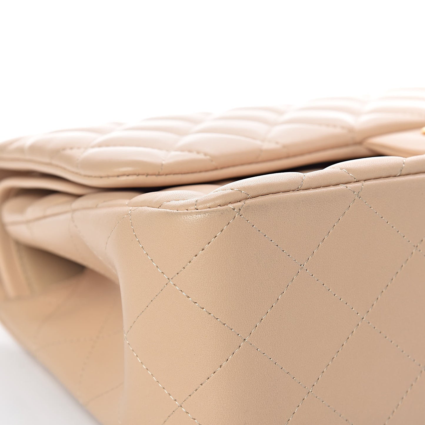Lambskin Quilted Jumbo Double Flap Beige Clair