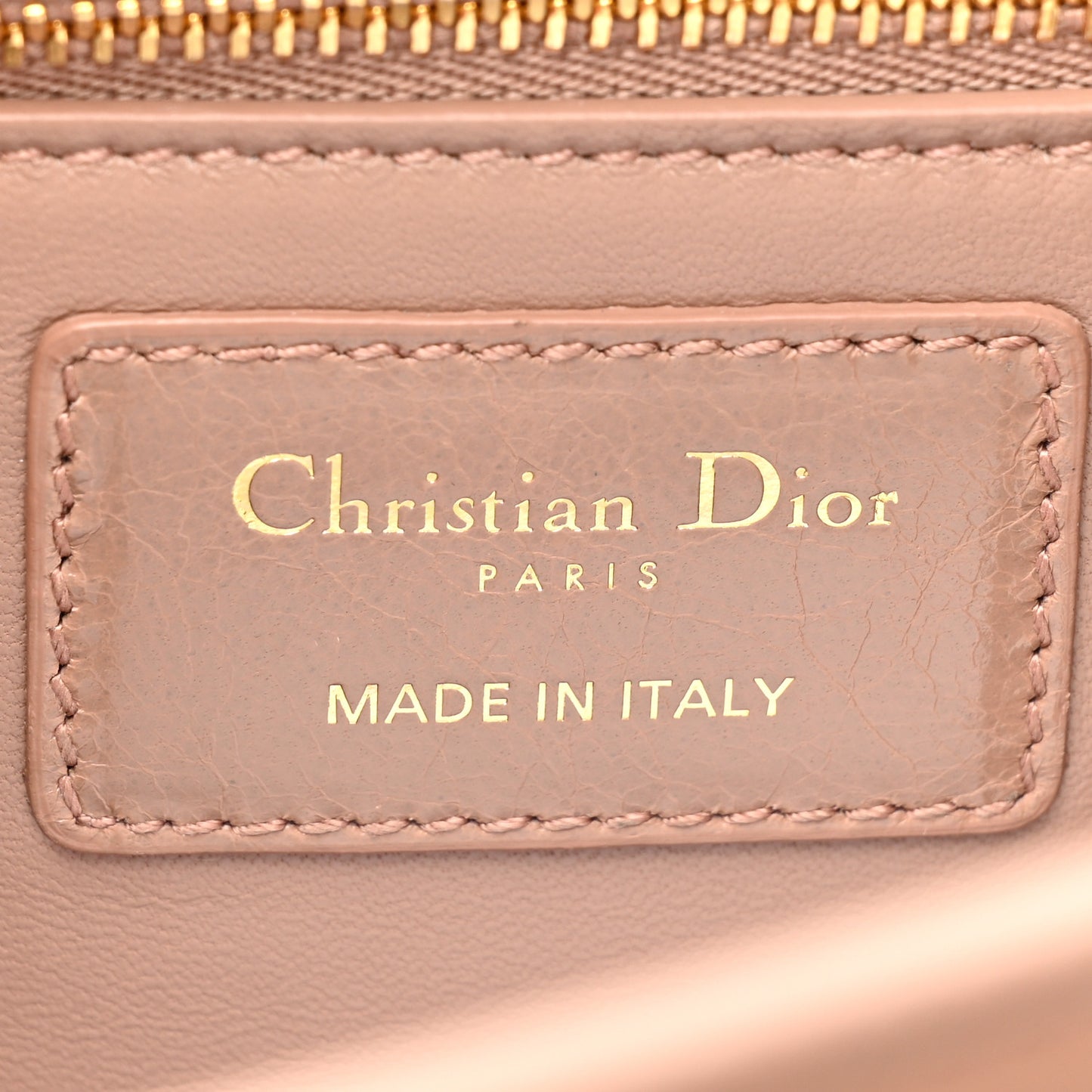 Lambskin 30 Montaigne Flap Fard