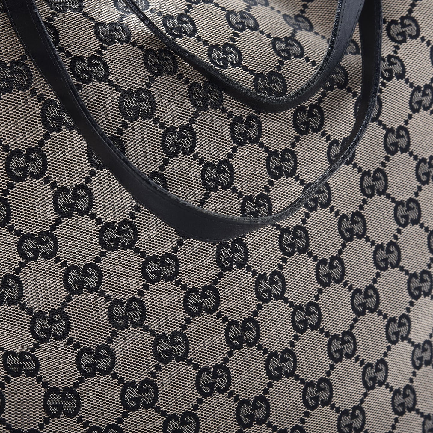 Monogram Canvas Medium Tote Black