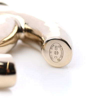Chanel Metal Large CC Earrings Light Gold 4 of 4