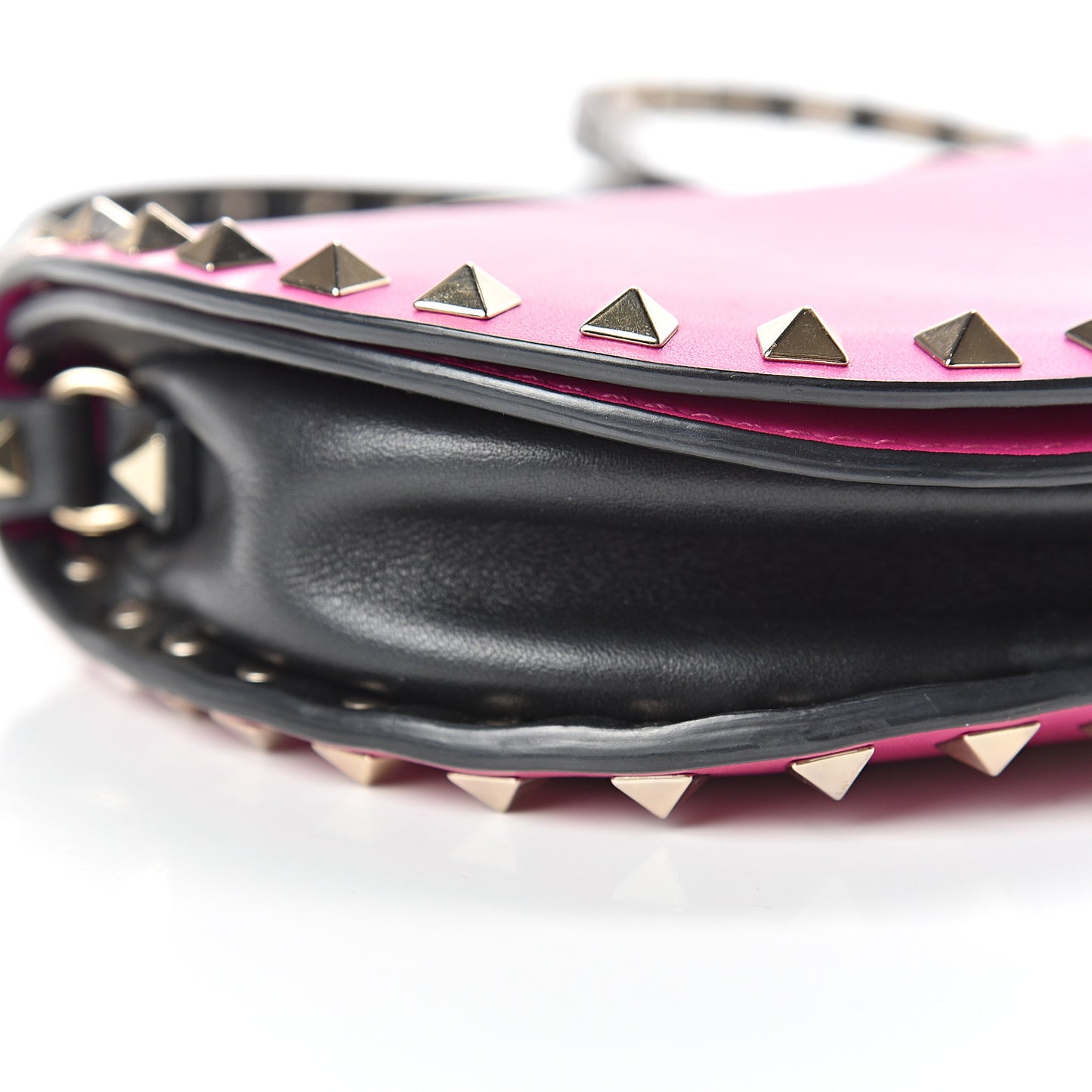 Vitello Rockstud Halfmoon Saddle Bag Fuxia Black