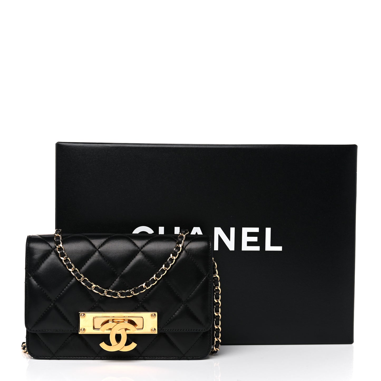 Lambskin Quilted Golden Class Wallet on Chain WOC Black