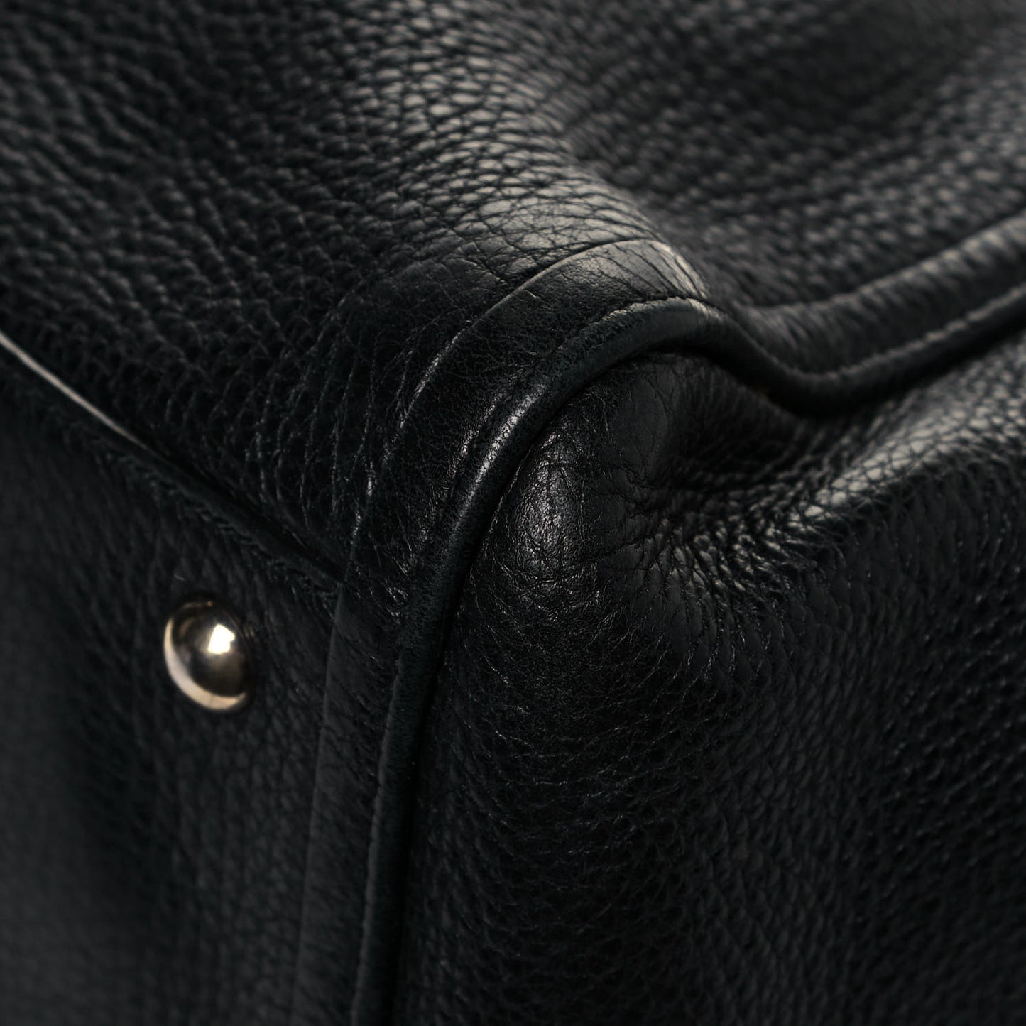 Pebbled Calfskin Medium Soho Shoulder Bag Black