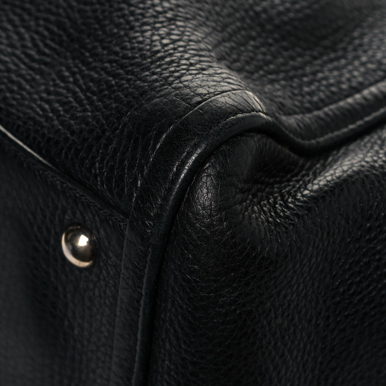 Gucci Pebbled Calfskin Medium Soho Shoulder Bag Black 11 of 21