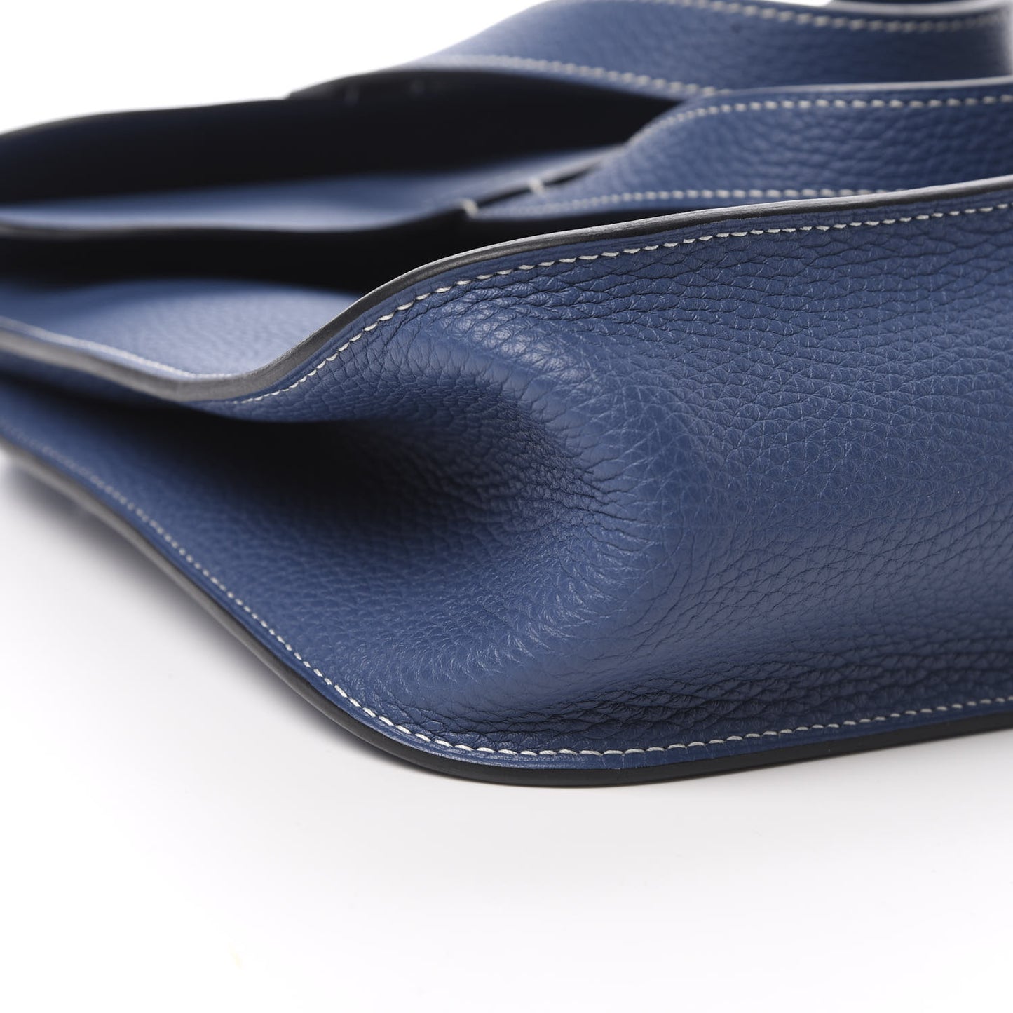 Taurillon Clemence Halzan 31 Bleu Agate