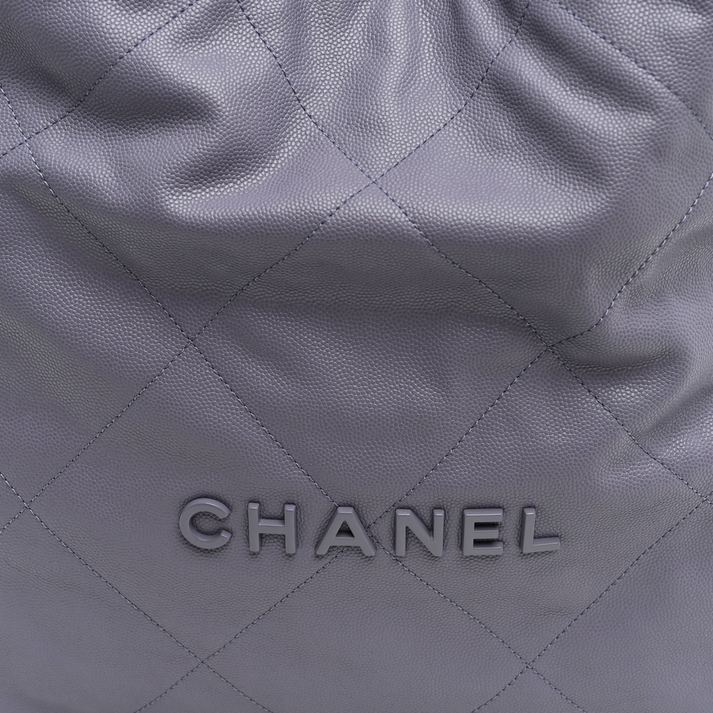 Shiny Caviar Quilted Monochrome Small Chanel 22 Light Purple