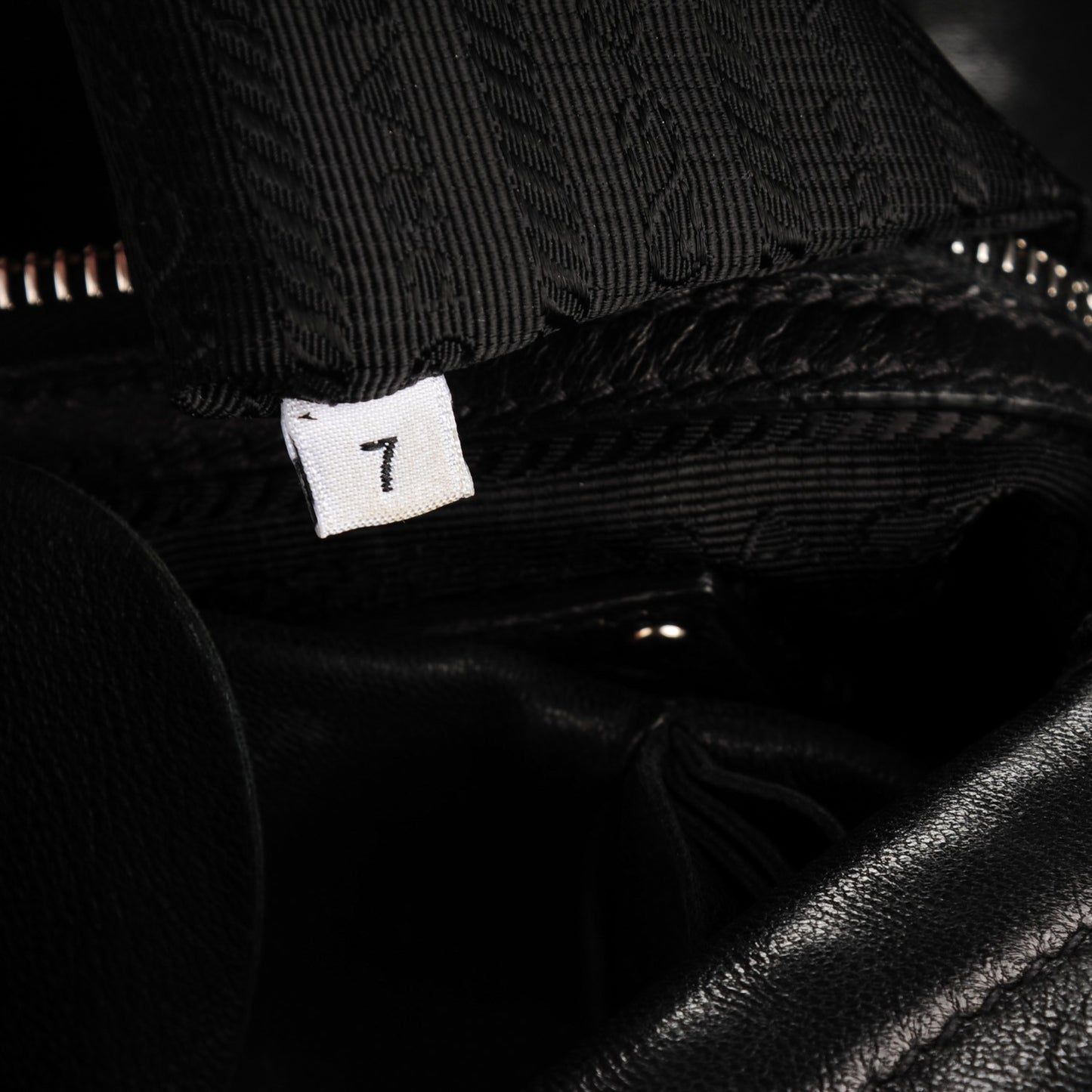Nappa Ruffle Hobo Nero Black
