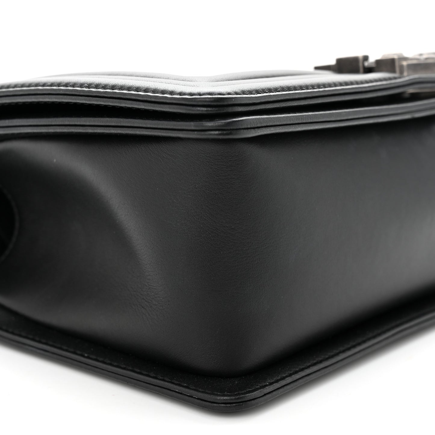 Calfskin Quilted Medium Boy Flap Black