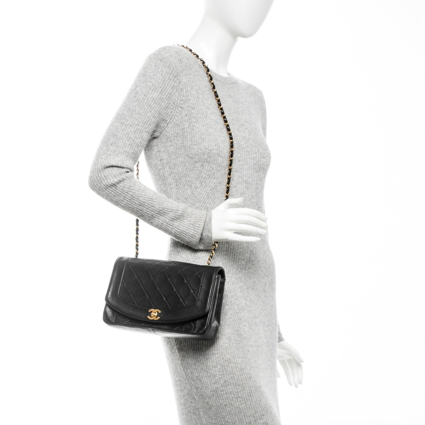 Lambskin Quilted Medium Single Flap Black