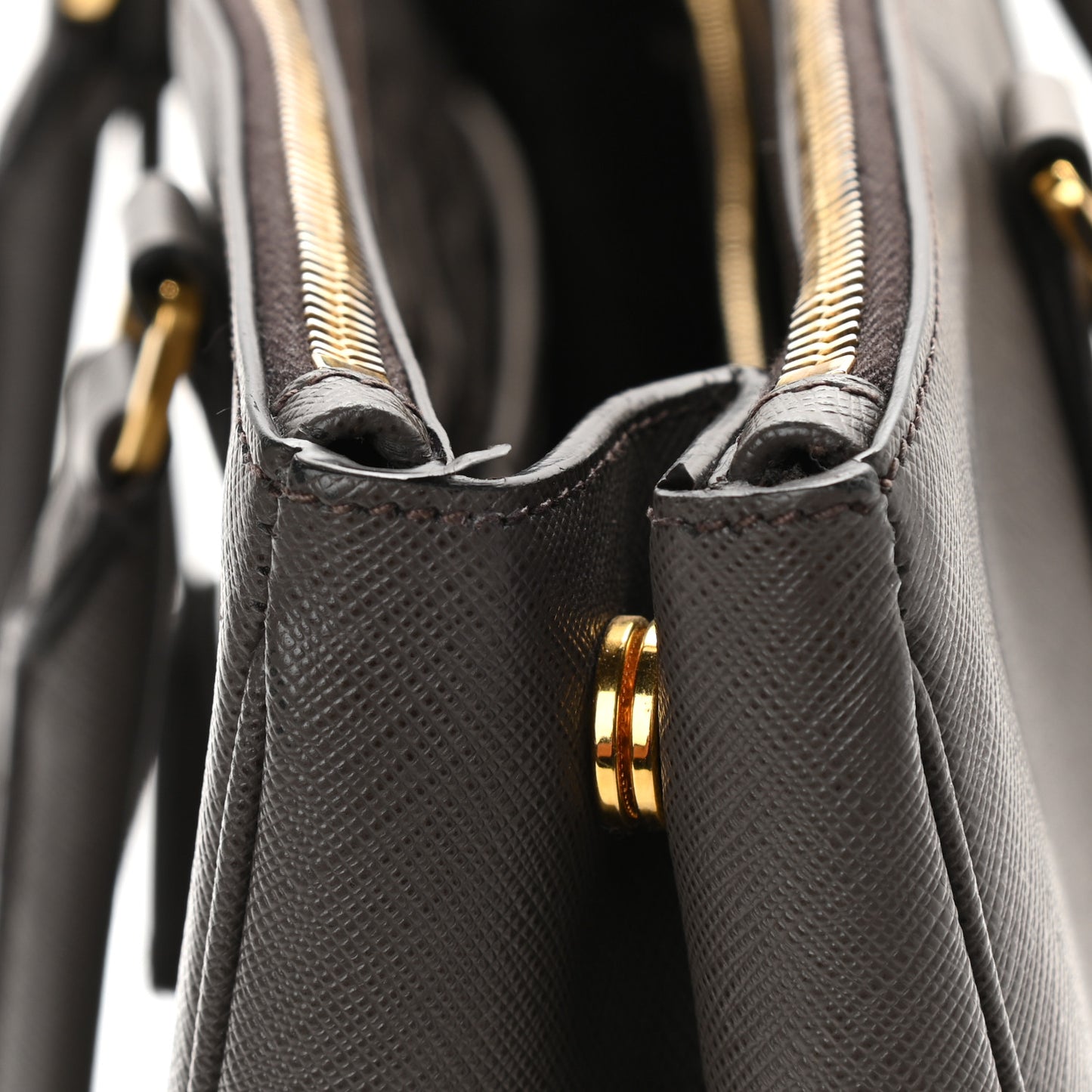 Saffiano Lux Large Galleria Double Zip Tote Grafite