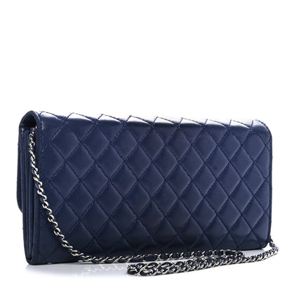 Chanel Lambskin Quilted Chain Clutch Flap Navy 2 of 5