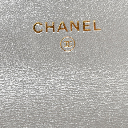 Chanel Metallic Goatskin Quilted Chanel 19 Flap Card Holder Silver 7 of 8