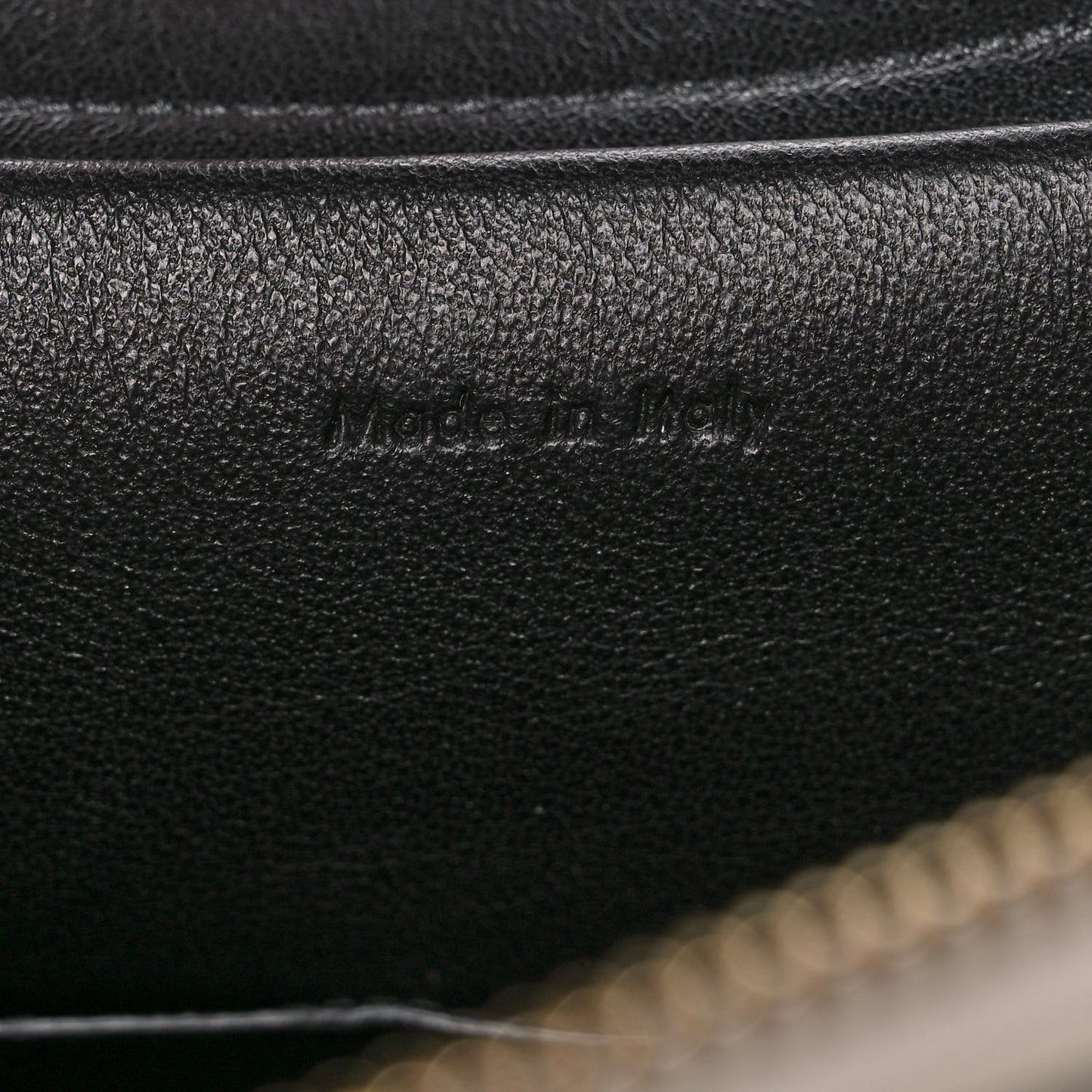 Bullhide Mini Belt Bag Black White